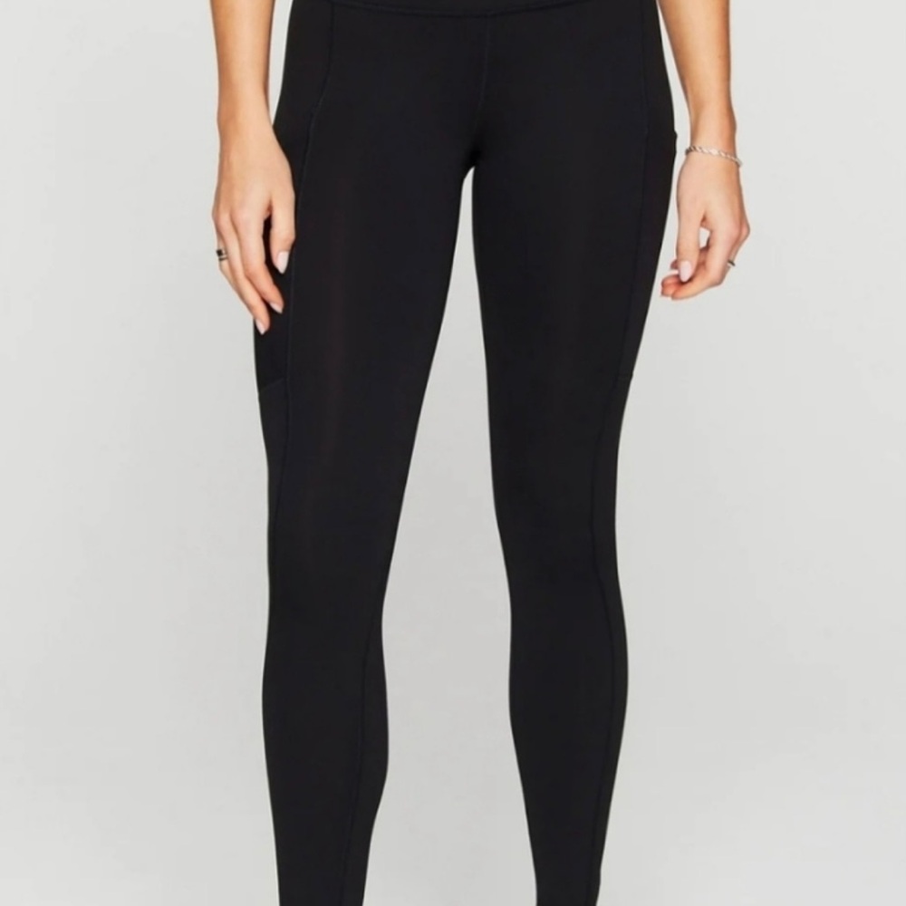 Fabletics- On the Go High Waisted Leggings